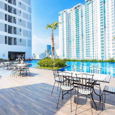 Double E Saigon Apartment In Rivergate Building Хошимин Екстериор снимка