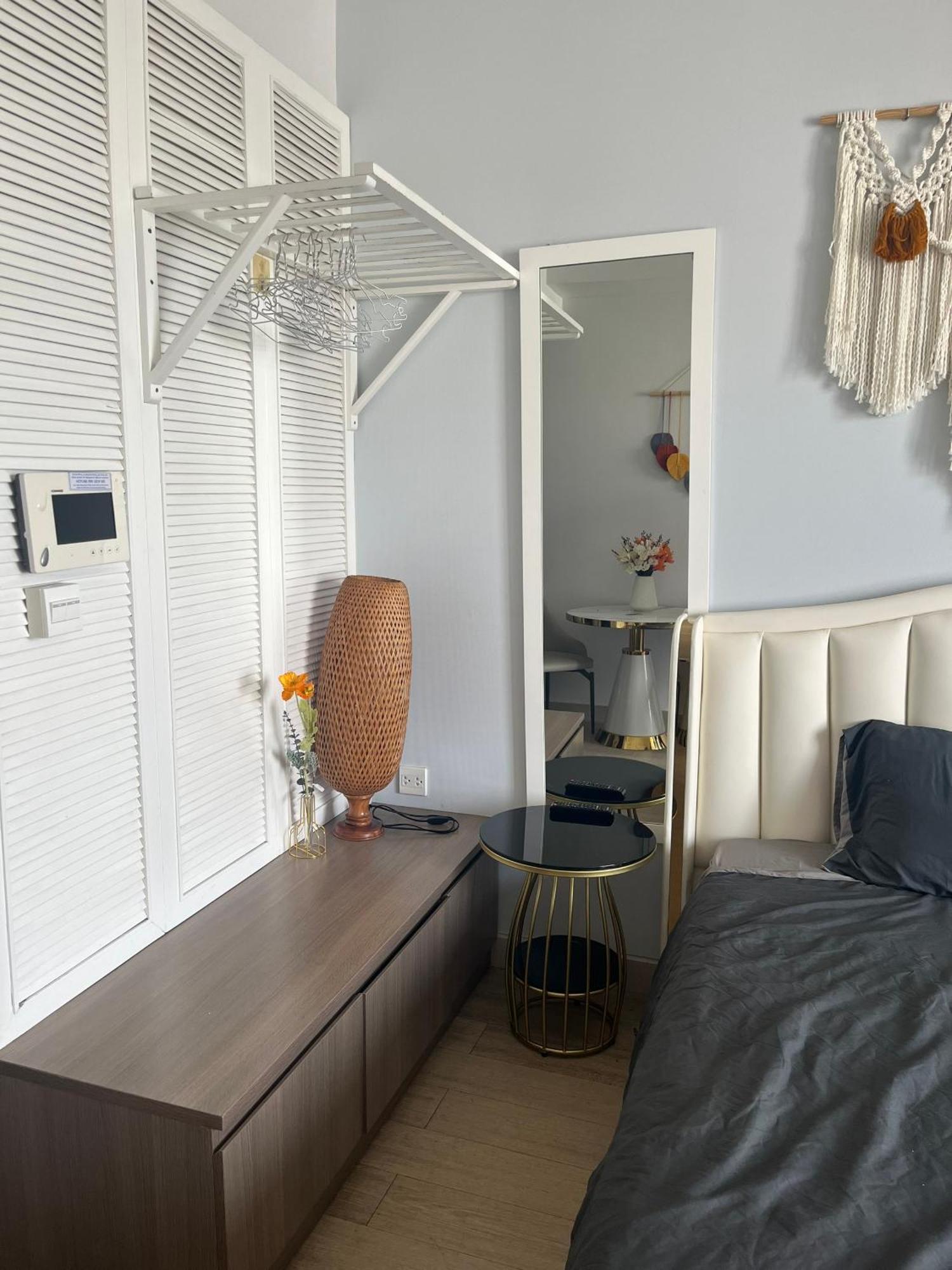Double E Saigon Apartment In Rivergate Building Хошимин Екстериор снимка