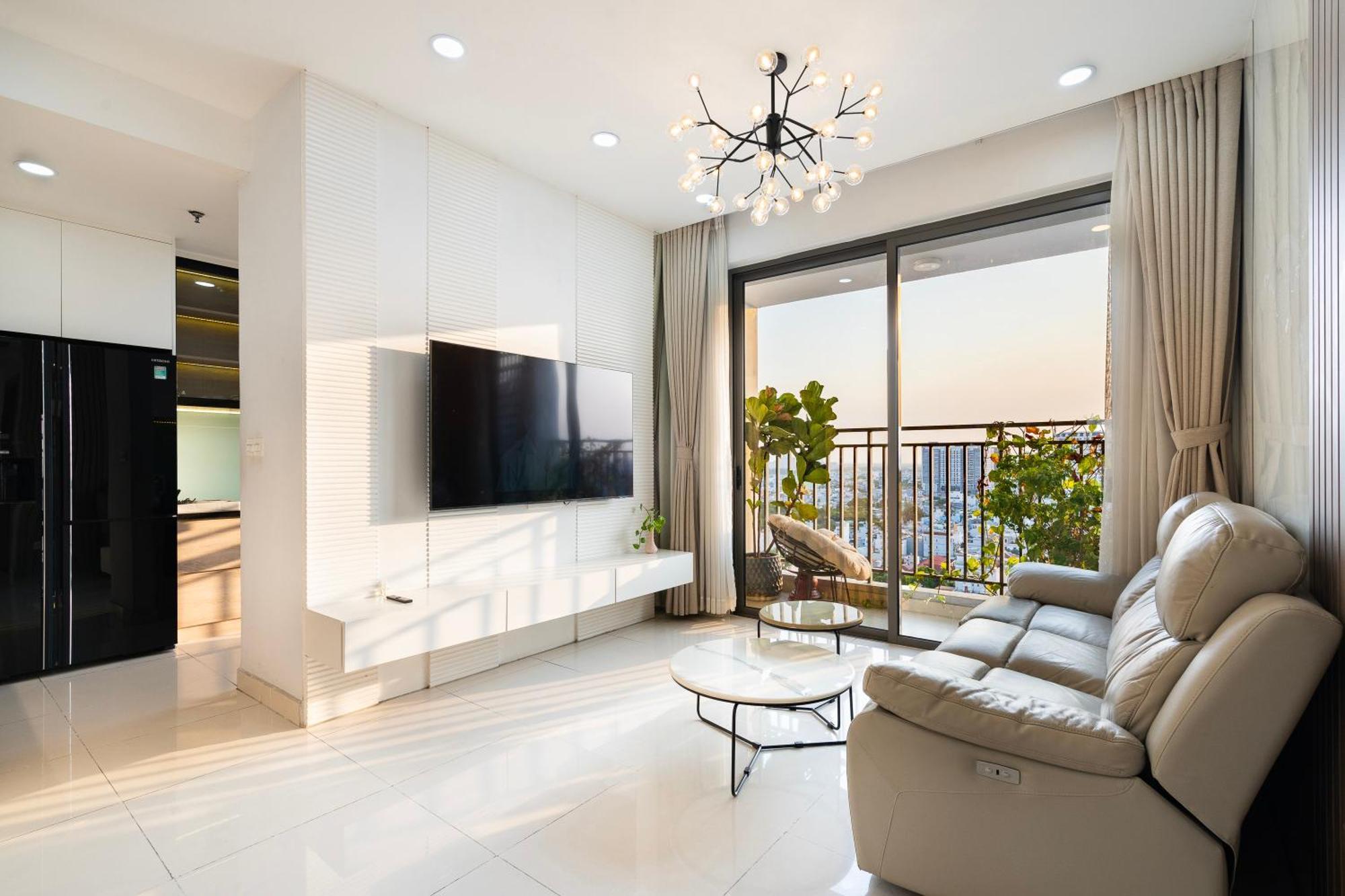 Double E Saigon Apartment In Rivergate Building Хошимин Екстериор снимка