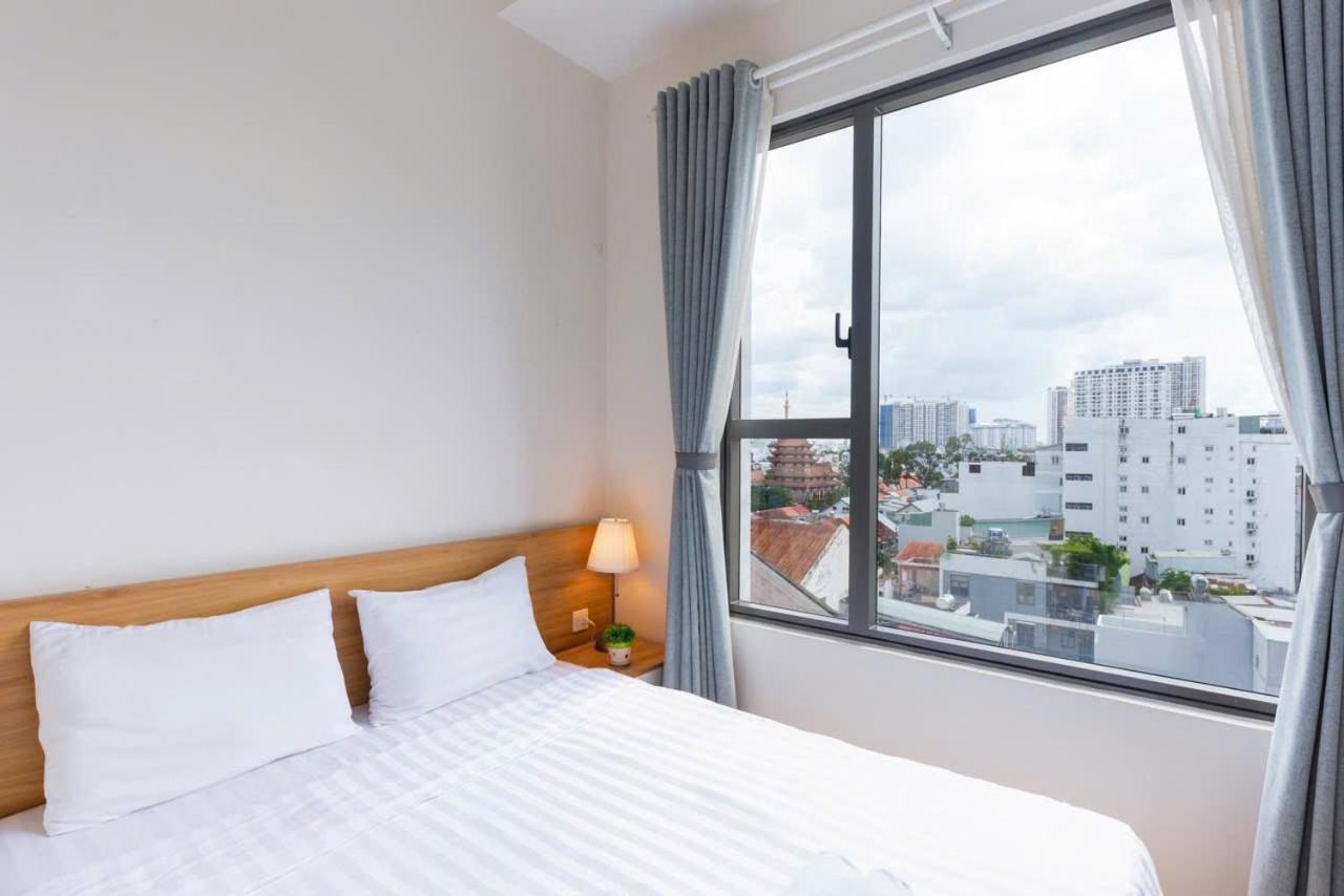 Double E Saigon Apartment In Rivergate Building Хошимин Екстериор снимка