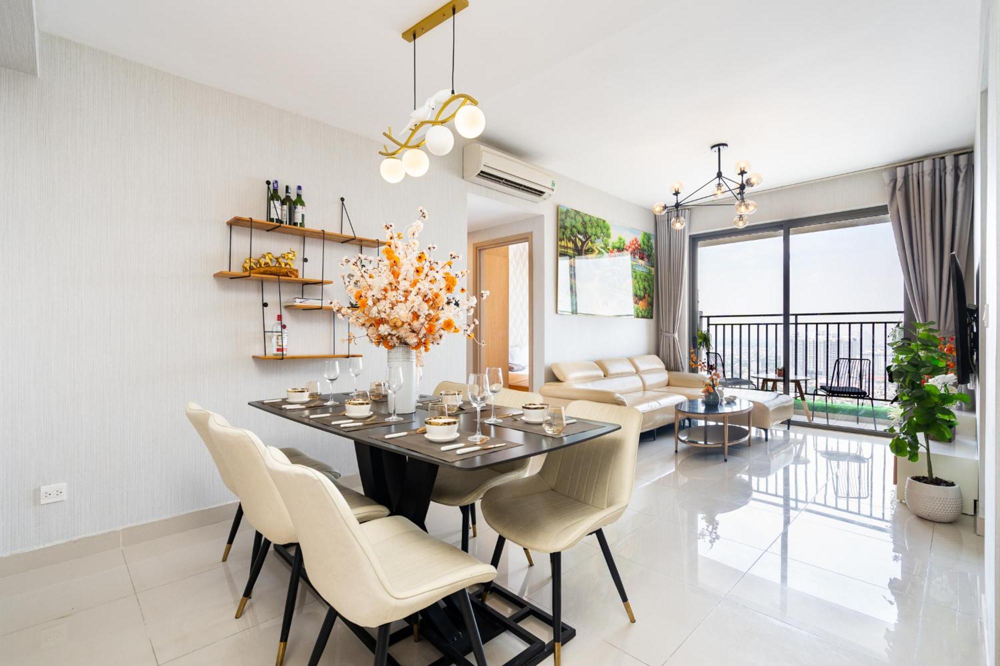 Double E Saigon Apartment In Rivergate Building Хошимин Екстериор снимка