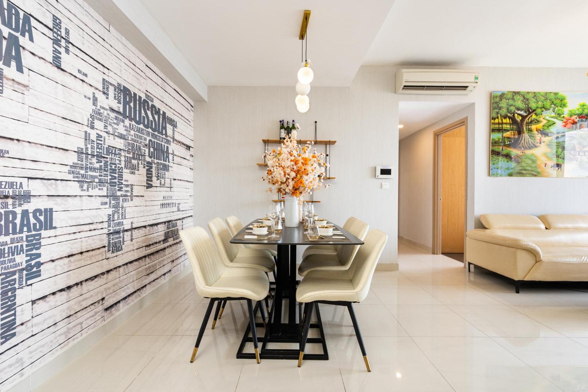 Double E Saigon Apartment In Rivergate Building Хошимин Екстериор снимка